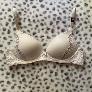Victoria’s Secret Bra